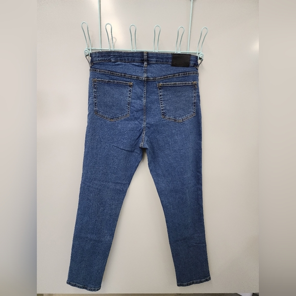 Eddie Bauer jeans - Picture 2 of 3